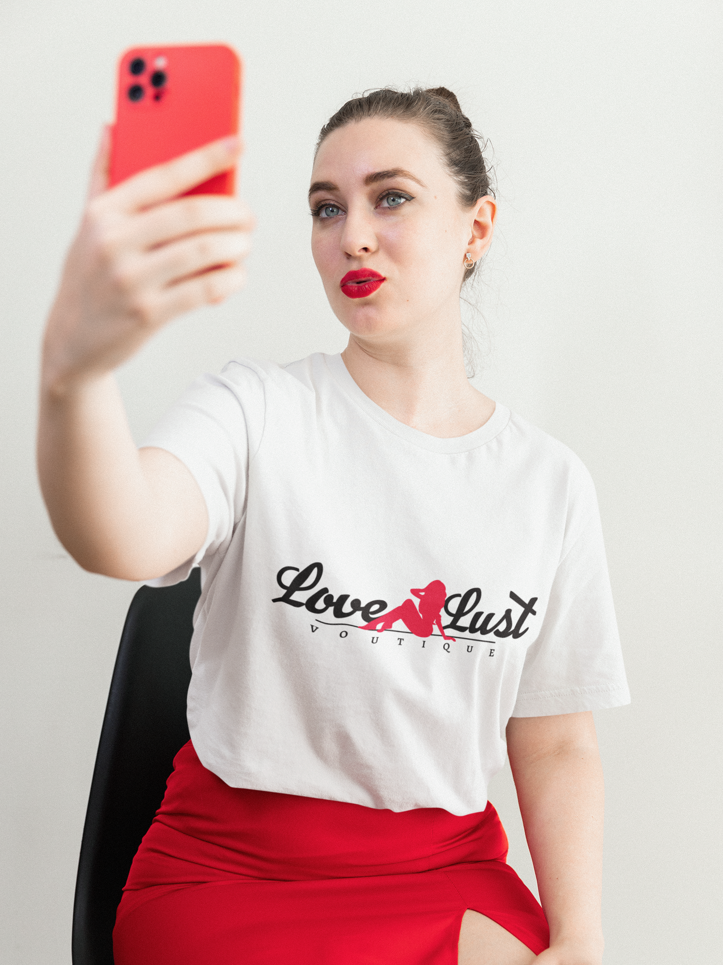 Love N Lust Voutique Logo Tee