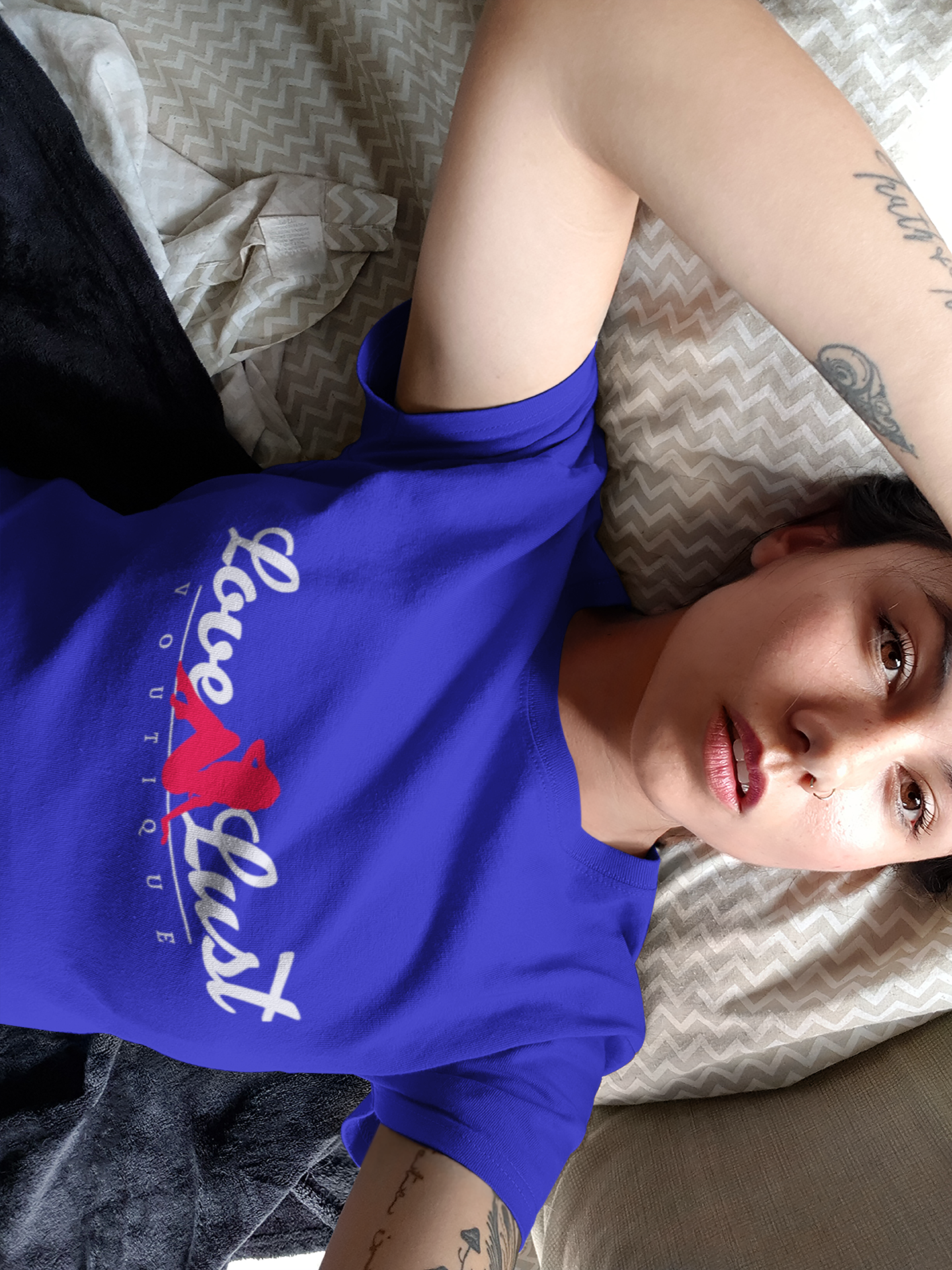 Love N Lust Voutique Logo Tee
